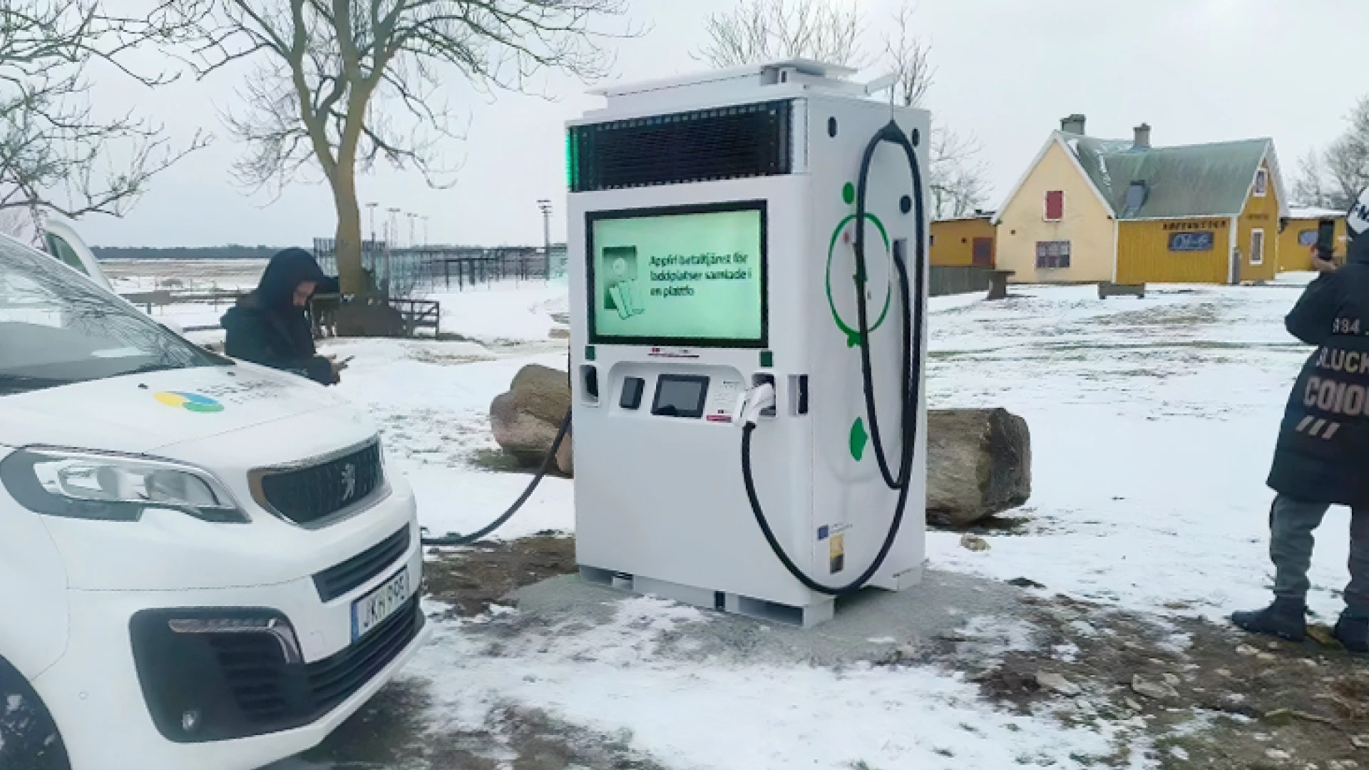 Case01 Energy storage charging station JT40F
